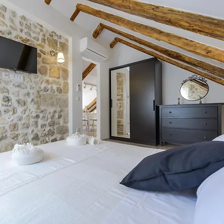 Luxury Deluxe 3*