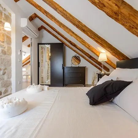 Guest house Luxury Deluxe